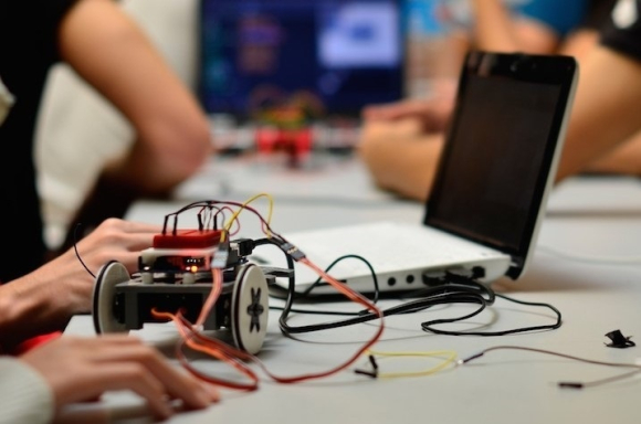 La robótica educativa se 'cuela' en los colegios de Primaria de Canarias