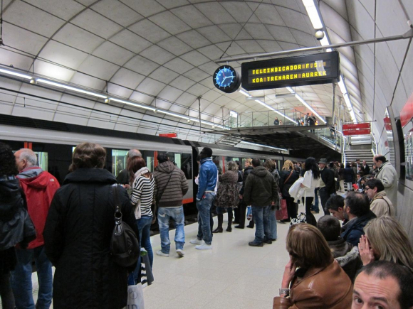 Metro Bilbao y el Athletic se coordinan para facilitar el transporte de la afición al estadio de Anoeta