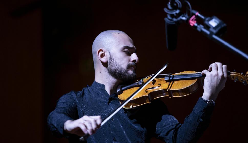 Kamran Omarli, violinista natural de Azerbaiyán y alumno reconocido en la Escuela Superior de Música Reina Sofía, en Madrid.
