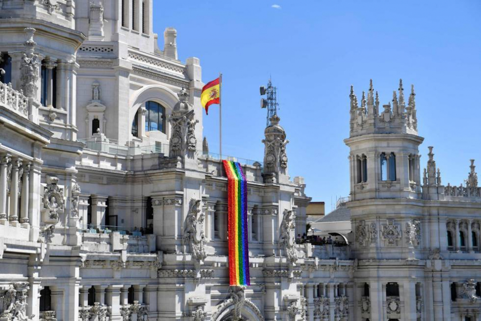 Las mejores imágenes del Desfile del Orgullo en Madrid