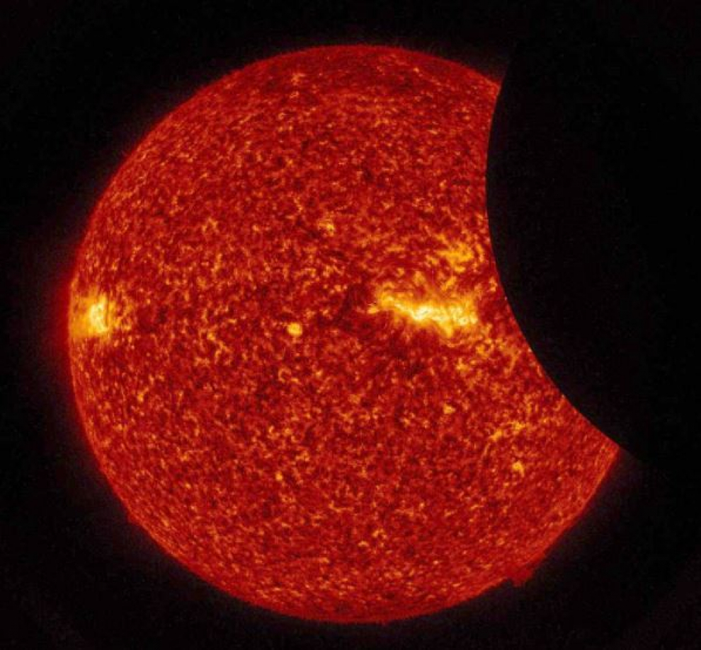 Eclipse total: las imágenes desde el espacio de la Nasa