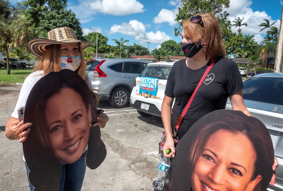 Caravana de apoyo al candidato demócrata y exvicepresidente Joe Biden en Miami, Florida.