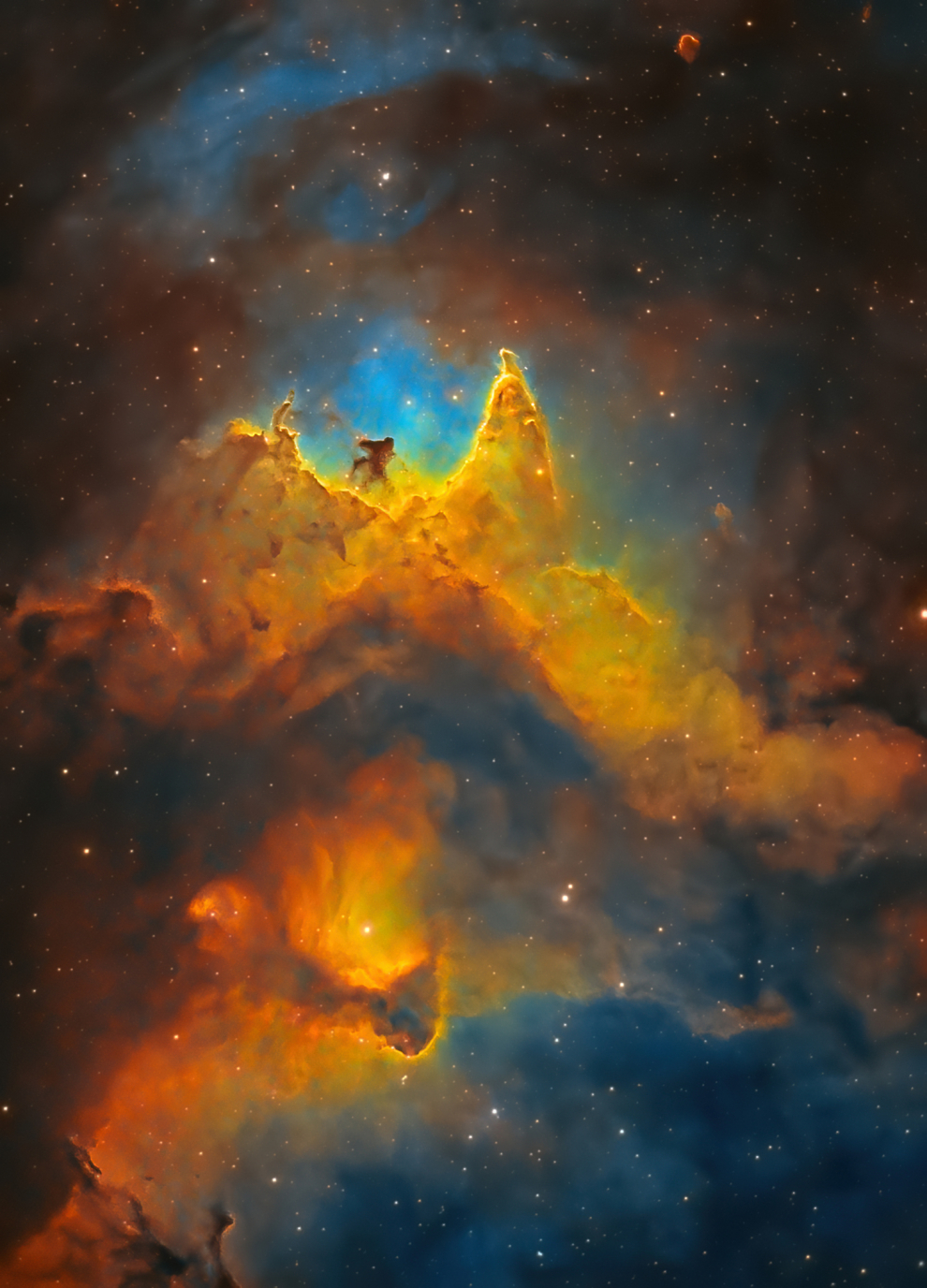 La Nebulosa del Alma es uno de esos objetivos increíbles que no importa hacia dónde apunte su telescopio, siempre hay algunas estructuras y detalles increíbles por descubrir. Este fue el caso de esta imagen. Con 14 horas de exposición, comenzaron a emerger detalles débiles y estructuras en las profundidades de la nebulosa. Notting Hill, Londres, Reino Unido, 25 a 27 de febrero de 2021