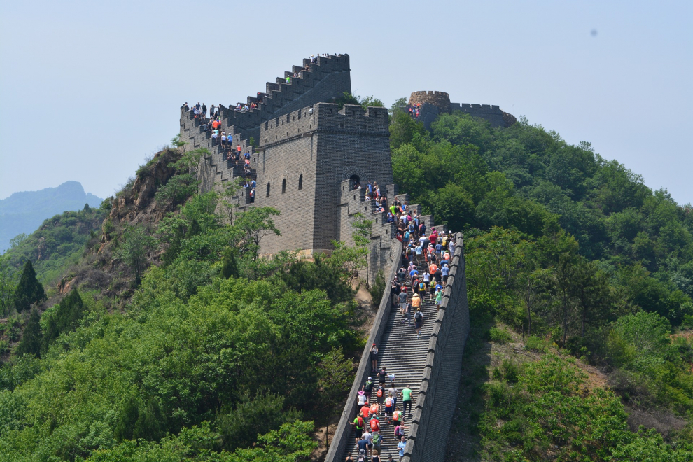 La Gran Muralla China, a su paso por Huangyaguan, cuenta con un tramo de 5.154 escalones por los que cada año discurre uno de los maratones más curiosos y complicados del mundo.