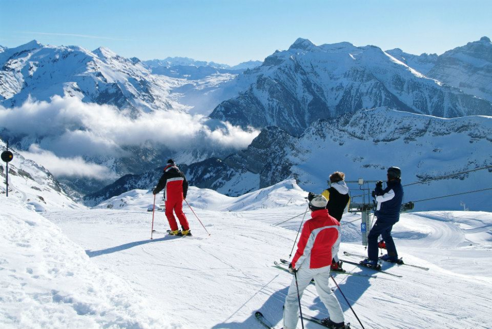 La previsión para el 5 de febrero es de 40 pistas abiertas y 35,5 kilómetros de superficie esquiable con 150 centímetros de espesor de nieve dura.