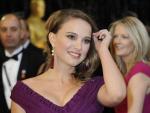 Un político republicano critica a Natalie Portman por su embarazo sin estar casada