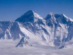 Investigan si el terremoto de Nepal cambió la altura del Everest.