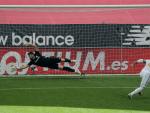 Sergio Ramos transforma el penalti frente al Athletic en partido de LaLiga