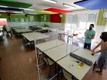 El contrarreloj de un colegio: de reubicar los muebles a dividir el comedor