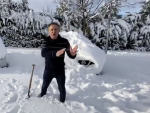 Roberto Brasero informando desde la nieve
