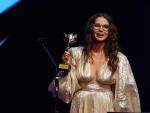 La actriz Victoria Abril tras recibir el "Premio Feroz de Honor 2021"