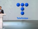 Álvarez Pallete Telefónica nuevo logotipo