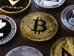 Bitcoin, ether y otras criptomonedas.
