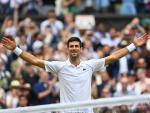 El serbio Novak Djokovic después de ganar su sexto Wimbledon.