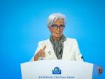 Lagarde, de blanco en la primera reunión del BCE en 2024.