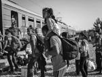 Fotoperiodistas gallegos documentan la ruta de los refugiados por Europa, porque "no se puede mirar a otro lado"