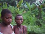 La OCDE dirime la acusación de Survival contra WWF a la que acusa de usar violencia contra la tribu Baka, en Camerún