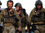 Archivo: Miembros de las Fuerzas Especiales de EEUU tras liberar el Hotel Continental de Kabul el 29 de junio de 2011. ( AFP)