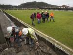 El Ayuntamiento comienza las obras del campo de fútbol de Escobedo