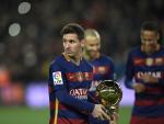 Leo Messi recibió su quinto Balón de Oro hace unas semanas. / AFP