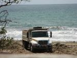 Al menos 47 muertos en Madagascar al caer un camión al río tras una boda