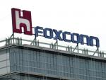 Un millar de trabajadores de Foxconn en China en huelga por bajos sueldos