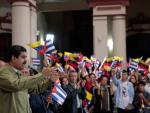 Maduro rinde homenaje a Fidel Castro frente a la tumba de Chávez