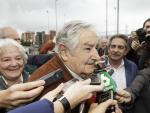 AMPL Mujica dice que "el problema no es Trump" sino "la gente que lo sigue, que es mucha"