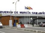 El temporal obliga a un vuelo a desviar su destino desde el aeropuerto de Alicante al de San Javier
