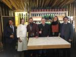 La cocina de Universo Santi toma forma de la mano del chef Óscar Velasco, que empieza a dar "sabor" a la carta
