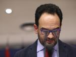 El PSOE no aclara si mantendrá mañana la propuesta de un diputado del PSC como presidente de comisión mixta