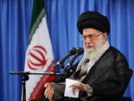 Jamenei advierte a EEUU de represalias si rompe el acuerdo nuclear con Irán