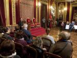 El Palacio de Navarra recibe al primer grupo de las visitas programadas con motivo del Día de Navarra