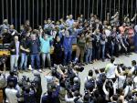 En Brasil sí que asaltan el Congreso... 40 manifestantes piden una intervención militar