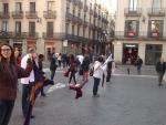 La campaña Roba Neta reclama más transparencia a la industria textil en un acto en Barcelona