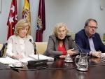 Carmena asegura que a pesar de que Madrid es una "ciudad segura" puede ser "víctima de actos de barbarie"