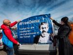 El cónsul alemán visita en prisión al periodista Deniz Yucel