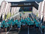 Cientos de corredores participan en la VI Carrera Fundación Fernando Alonso Liberbank