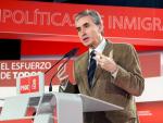 Jáuregui dice que la izquierda debe dar "nuevas respuestas" a las migraciones masivas