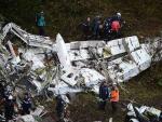 Un informe concluye que el avión del Chapecoense tenía poco combustible y demasiado peso