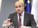 Guindos, "convencido" de que la unión de Bankia y BMN dará lugar a la entidad "más solvente" de España