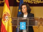 Sáenz de Santamaría, ante la censura en Murcia, apela a la "estabilidad" y el "respeto" a las decisiones judiciales