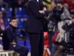 El entrenador del Atlético afirma que "rendirse es lo último", antes del partido con el Real Madrid
