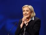 Le Pen suaviza su postura sobre la salida de Francia del euro
