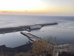 El Cabildo de Gran Canaria da por finalizada la situación de emergencia por el vertido de fuel del barco de Armas