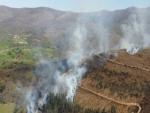 Descienden a diez los fuegos en Asturias