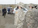 Cospedal anima a los militares españoles en Irak a seguir trabajando por la libertad y los Derechos Humanos