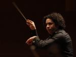Dudamel sigue cosechando aplausos en Europa con la Filarmónica de Los Ángeles