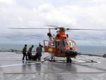 Los equipos de rescate hallan 6 cadáveres en el avión de AirAsia siniestrado