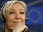 Marine Le Pen pide a los simpatizantes del FN que no se manifiesten en París